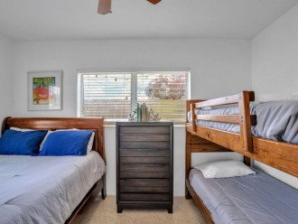 bedropom 2 with Queen Bed and Bunk beds