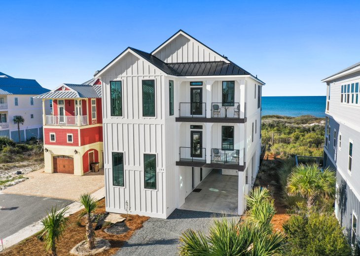 Monarch on the Cape - Gulf front, Private pool, Sleeps 16 #1