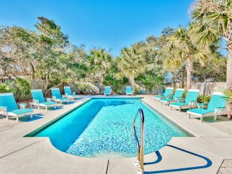 Beaches and Dreams| NEW UPDATES | Pool | Beach View | Game Room | 7 King Suites #1