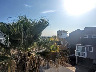 Peep the Gulf from the King Master balcony!