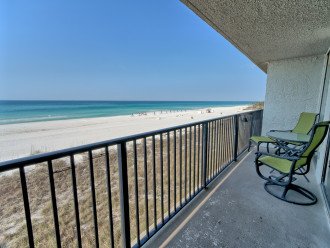 Seachase E204~Beachfront & Stunning Views #28