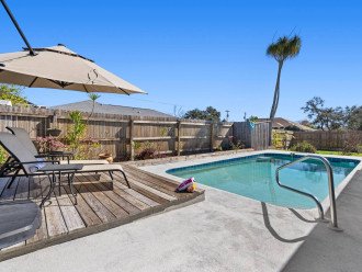 WOW - Super Find! Just renovated kitchen, Heated Pool, WiFid, 2 Screened #3