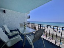 Beachfront Condo/Lg Covered Balcony, Pool, Comfort &Style, Beach Service Inc.