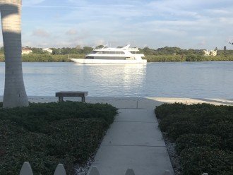 Watch the Boats go by!