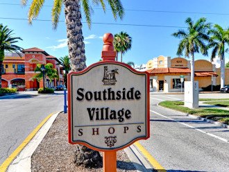 Take the short walk to the charming Southside Village area with restaurants, shops, and Morton's Market
