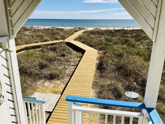“Boardwalk” - BeachFront !- Last Minute Special for April 6-20: $250 per Night! #9
