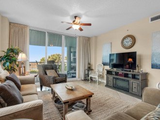 Spacious Gulf-Front 3 Bdrm / 3bath with Complimentary Beach Service #1