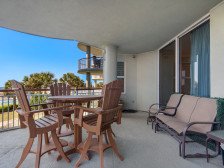 Beach Colony West 1A Gulf-Front 3 BD w/ Complimentary Beach Service