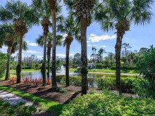 3 BR North Naples End-unit with Water Views