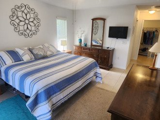 Master Bedroom with King Sized Bed