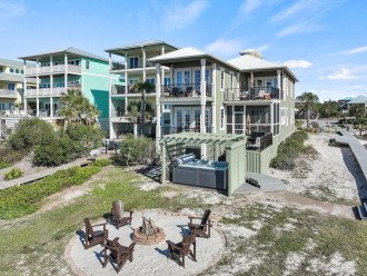 Exquisite Gulf-Front Beach House with Private Swim Spa & Community Pool SEAGRASS #3