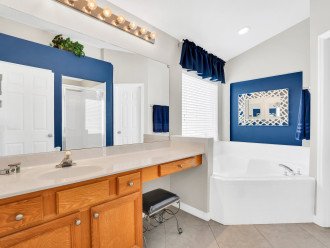 King Bedroom Bathroom