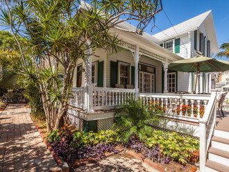 Grand Historic House, Gorgeous Porch and Great Location #19