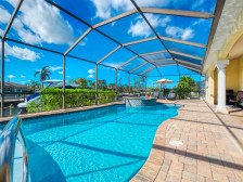 3 Beds | 4, 5 Baths | 6 Guests | Gulf Access & Pool / Spa | Incl. 10% Off