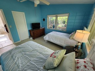 Third Bedroom (2 Twin Beds)