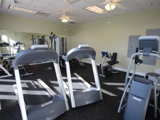 The Ariel Dunes fitness center cardio