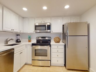 Each Suite at Lago Key includes a fully-equipped kitchen with all the kitchenware you would need.