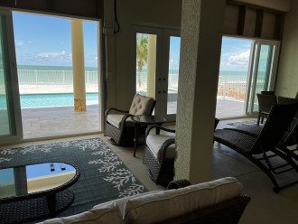 Crystal Seashore / Luxury Beachfront Home #41