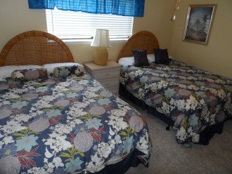 2 Queen beds in Guest bedroom