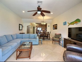 Your dreams of paradise are about to come true! 411 Mariners Club #4