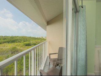 Reflections of Summer! Calming Decor with Ocean Views! 2405 Ocean Pointe Suites #23