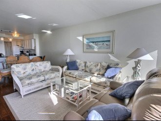 Charming, 4th floor condo with Sunset views! B-405 Moon Bay #8