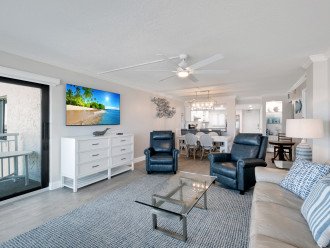 Stunning direct oceanfront condo, located on the no-drive beach #15