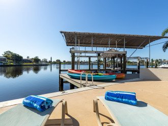 Take a Break! Dock w / Tiki, Kayaks and Pool - Villa Reef Intermission - #35