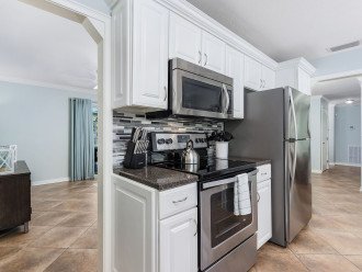 updated kitchen vacation rental, Cape Coral