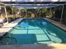 Creekside pool oasis near beaches/downtown/nature
