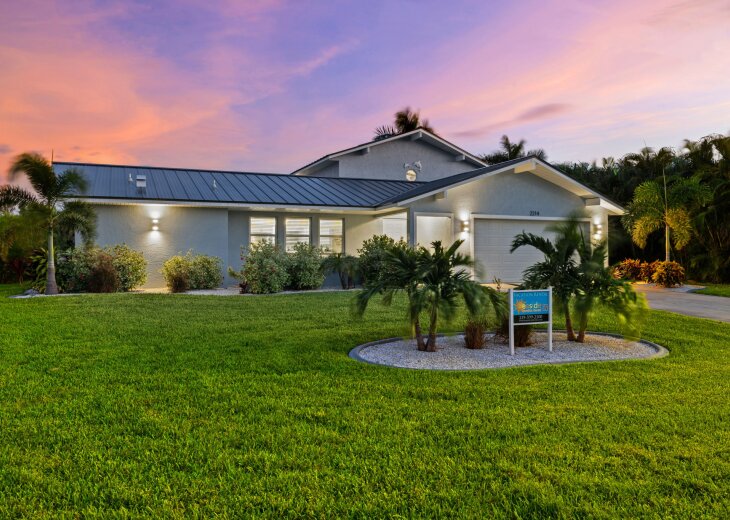 SEASIDE VILLA CORAL POINT #2