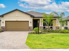 Welcome to your home away from home in Fort Myers, Florida!