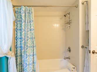 Second bathroom with shower/tub