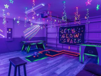 *NEW* King Bed | Glow In The Dark Kid Cave #4
