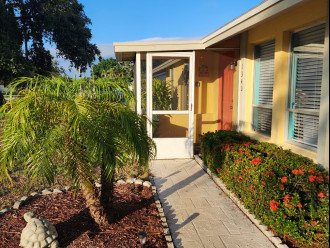 Private Heated Pool Home. Walk to Shamrock Park and close to Beaches. #13