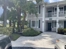 Great Location on Lely Golf course.. 20 minutes to Marco or Naples.
