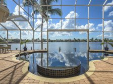 Eight Lakes - Luxury Vacation Home with Gulf Access & Amazing Water Views