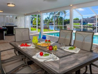 Aloha Cove - Modern Home with Pool Table and Kayaks #21