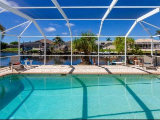 Aloha Cove - Modern Home with Pool Table and Kayaks #25