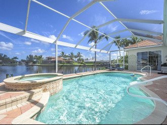 Palm Pointe - with Pool Table Spa and Fireplace #2