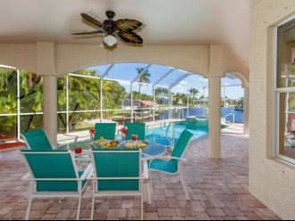 Casa Maria - Waterfront Home with two Master Suites #16
