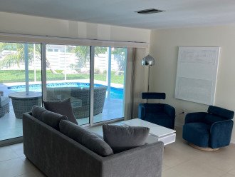 Sitting area, sleeper sofa if you reserve for 8 people.