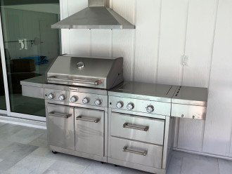 Stainless BBQ and pot burner.