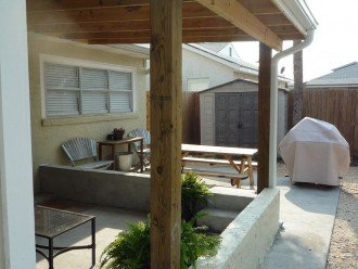 $595 4/6 - 13th! - ONLY 30ft to THE BEACH! 2BR w/Bunks- Shorter Stays OK #30
