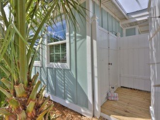 Outdoor Shower, perfect for coming up off the Beach!