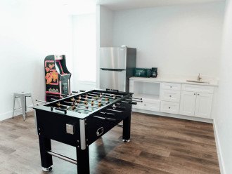 game room with kitchenette