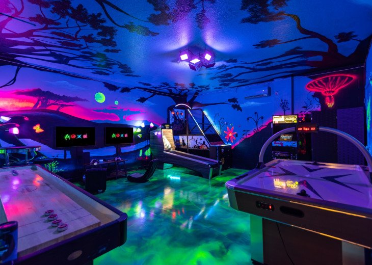 Escape to the world of Pandora in this immersive game room!