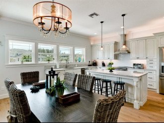 Luxury Custom Built Home on North End - Steps to Beach - Outdoor Kitchen #6