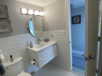 2nd bathroom