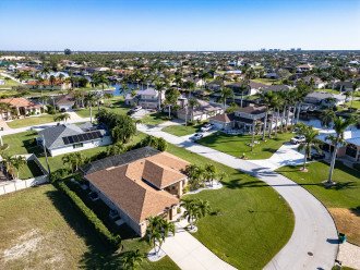 Sunny Shadows - SW Cape (Surfside Area) - FAIR UPFRONT PRICING #8